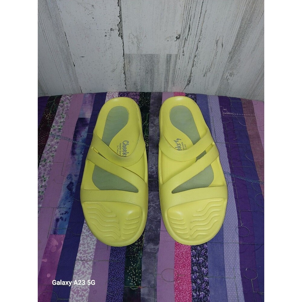 Tony Little Cheeks Health Slide with Gel Footbed Color Yellow Size 11